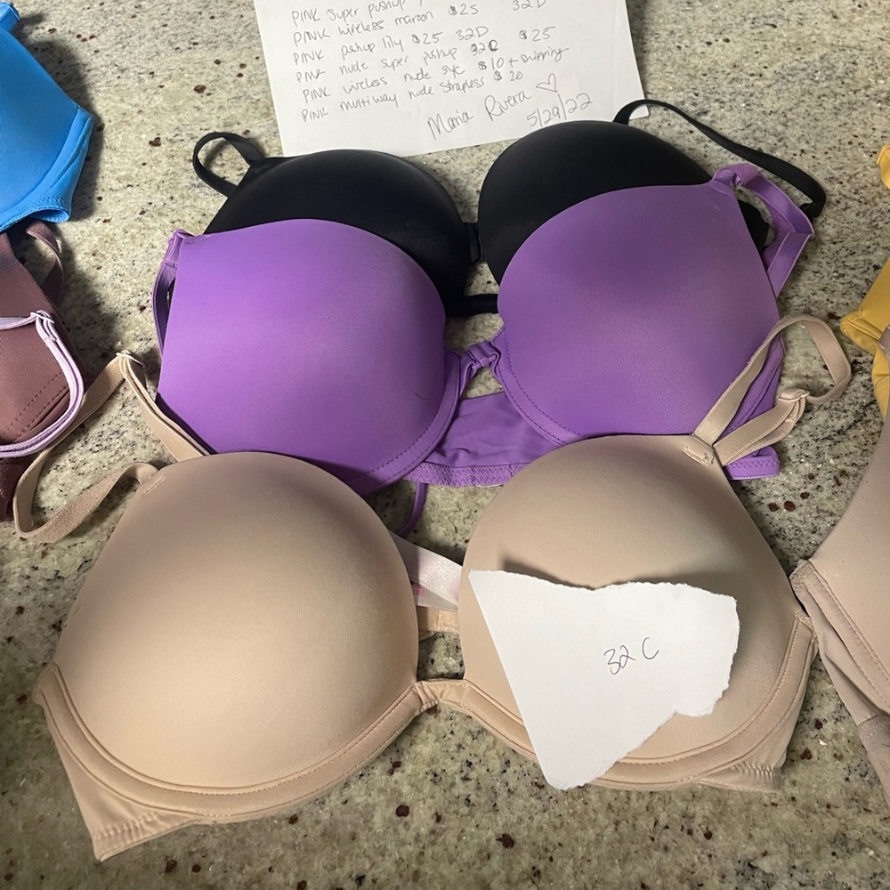 3 VICTORIAS SECRET PINK PUSH-UP BRAS 32C